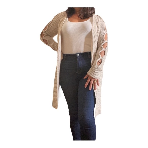 OHMG Knit Split Cold Shoulder Long Sleeve Beige Cardigan Size M - Picture 3 of 6